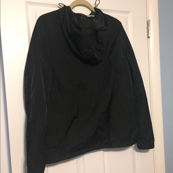 Men’s raincoat/windbreaker - Picture 3 of 4